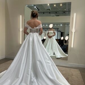 Evie Young Wedding Dress - Lena
